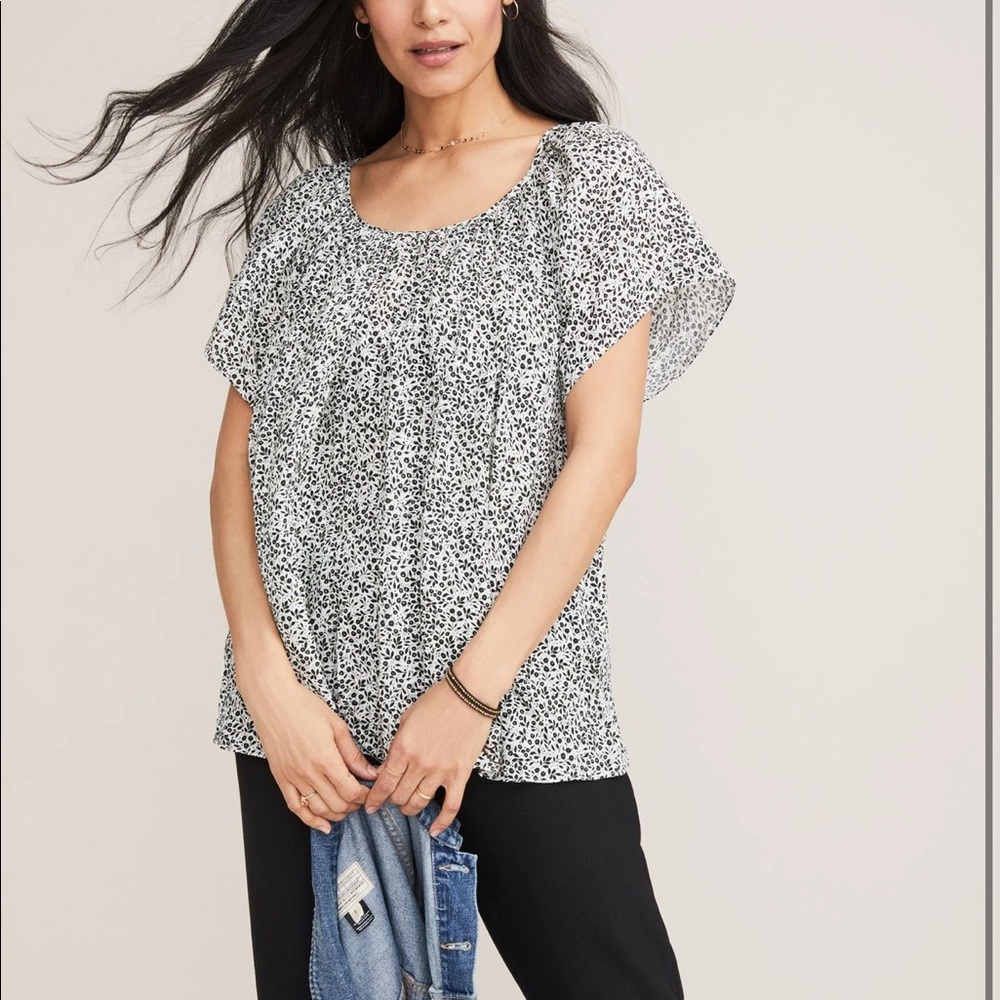 HATCH secret nursing shirt